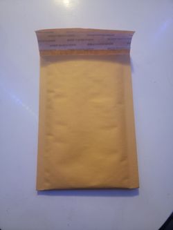 150 CT. Self-sealing Padded Bubble Mailers (5x7)