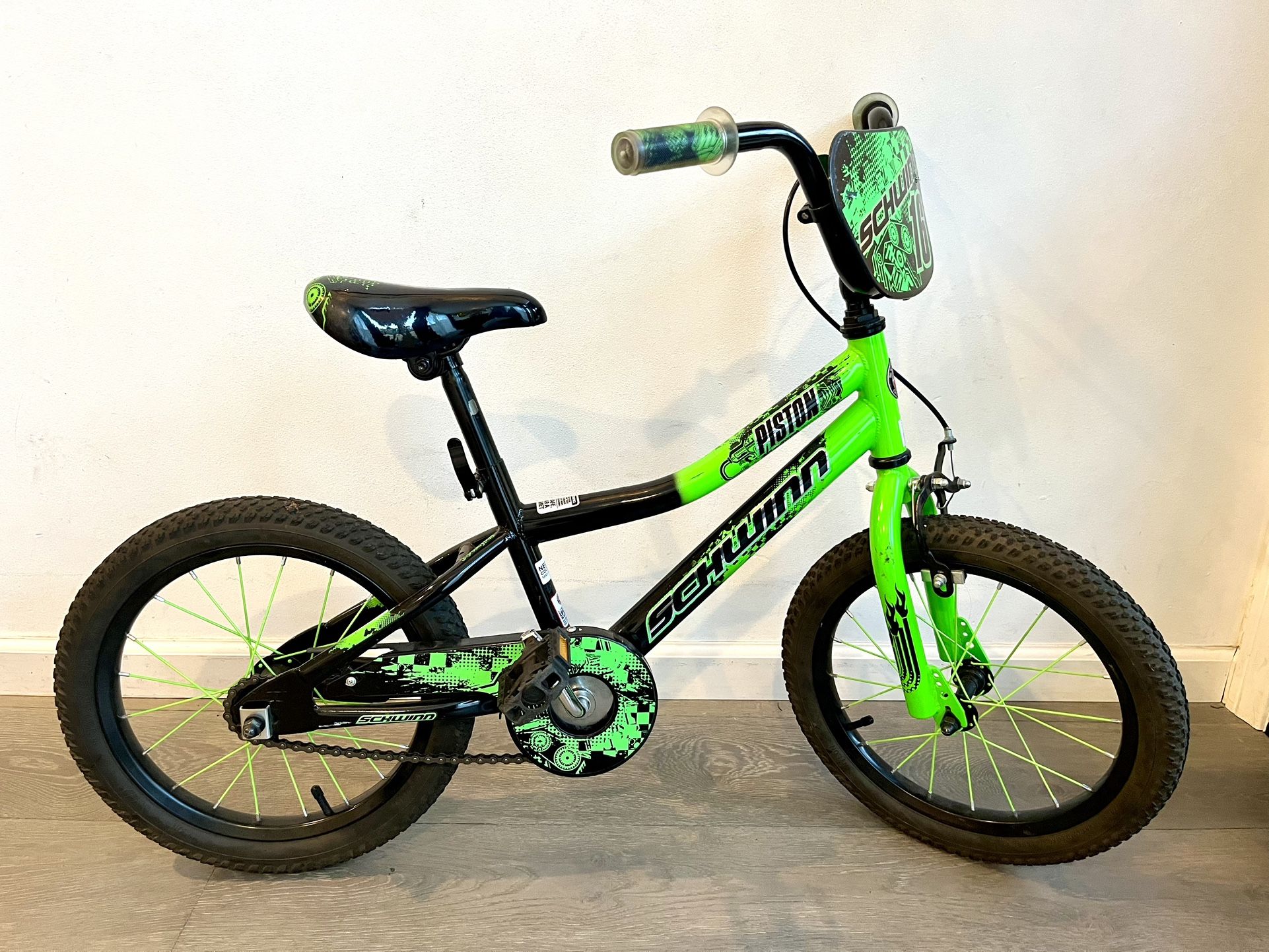 Schwinn Piston Bike - Green