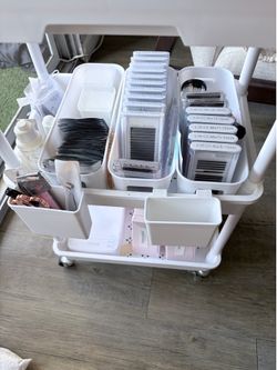 Lash extension supplies