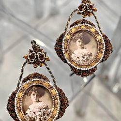 Beautiful Rhinestones Ornate Hanging Picture Frames