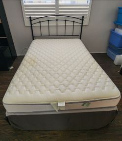 Queen Bed