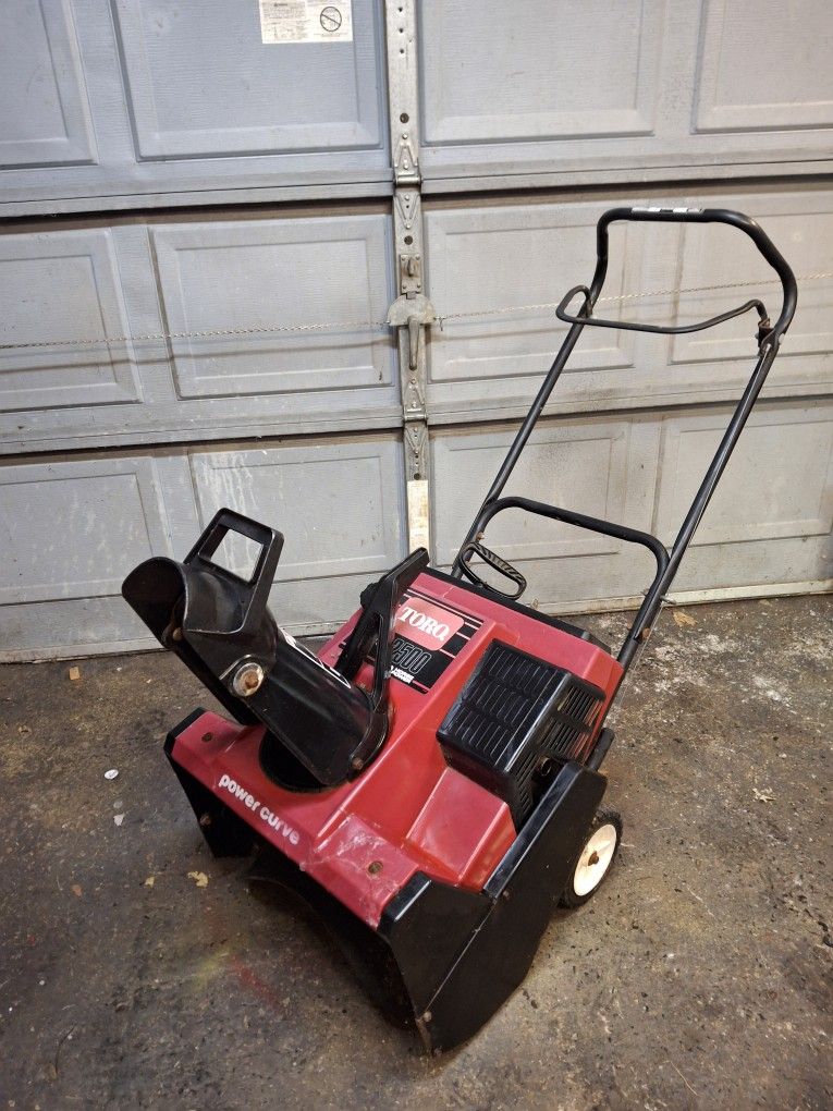 Toro Snow Blower