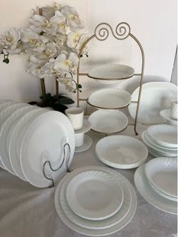 Corelle® Enhancements 45 piece Dinnerware  see description for sizes on each plate