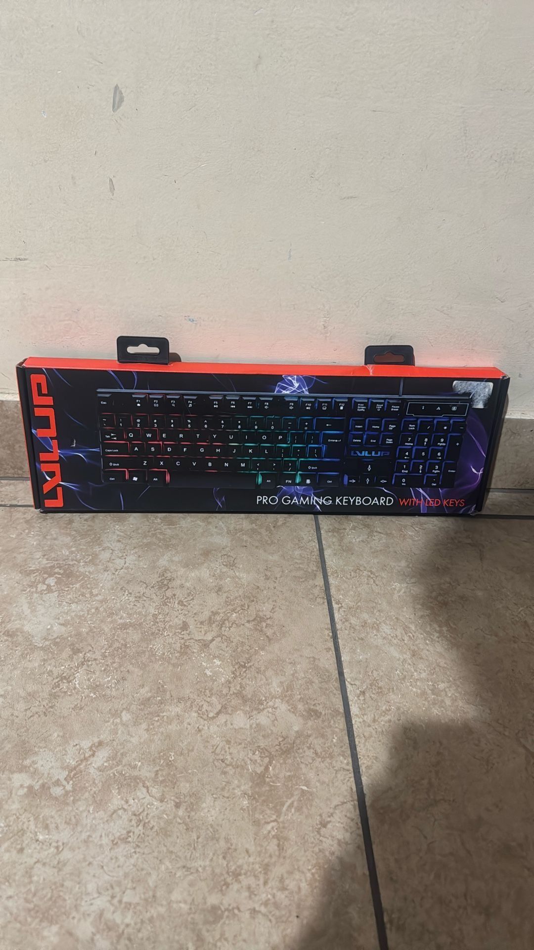 LVLUP pro Gaming Keyboard With Led Keys 