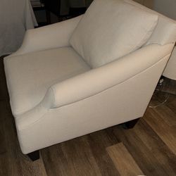 Near perfect oversized chair