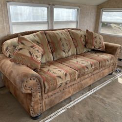 Very Nice Couch Like New Southwestern Cabin Other