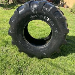 CrossFit 🛞 Tire 