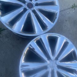 Niche Rines 225/40/18