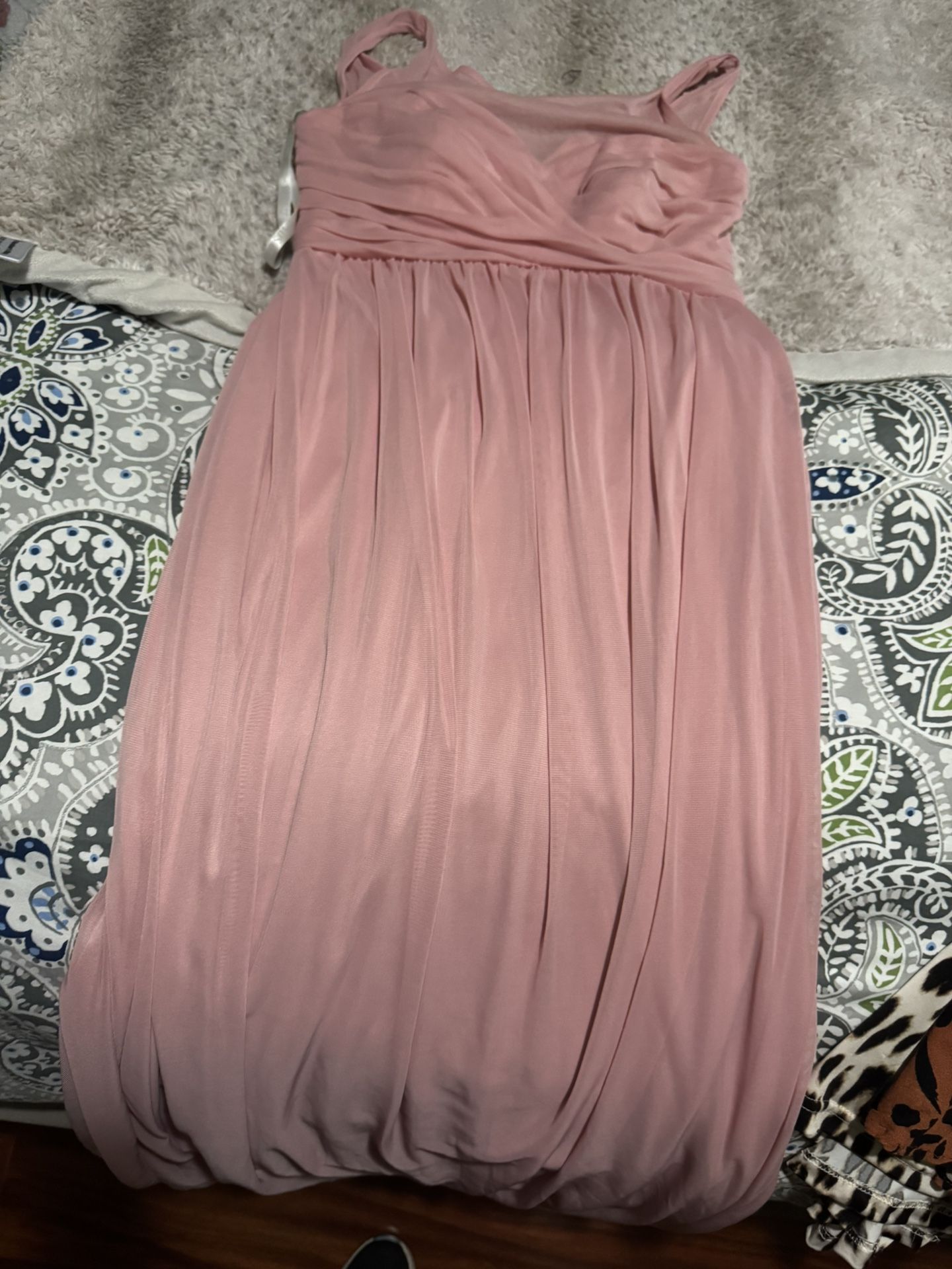 Vestido De Fiesta Es Número 4 Como Un M Puesto Una Sola Bes