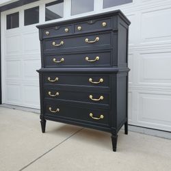 Gorgeous Mid Century Dressser