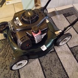 Lightweight Simple To Operate Very Nice Bolens Mower