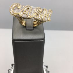 10kt Gold With Diamonds Cash Ring