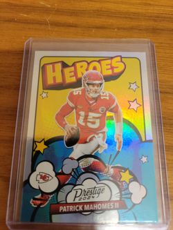 Patrick Mahomes HEROES Insert Short Print
