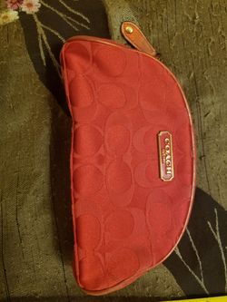 Limited Edition 2010 COACH❤️Signature CC Estee Lauder Cosmetic Case