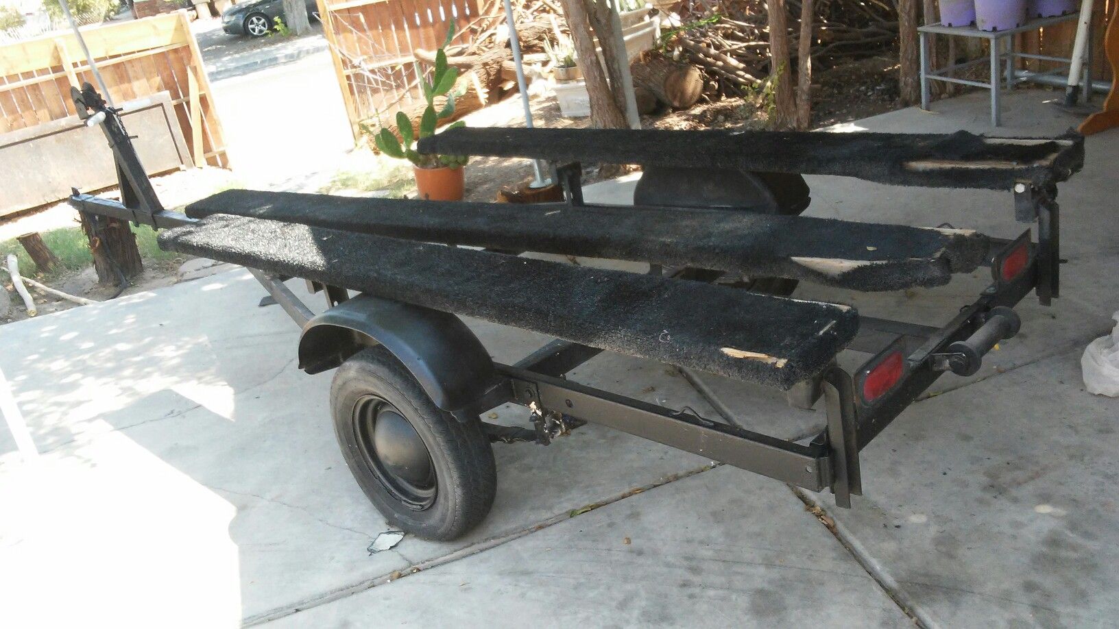 Trailer boat hauler