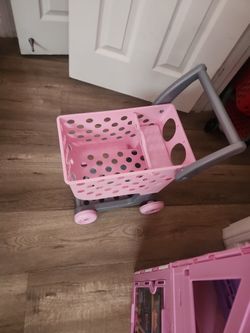 Play shopping Cary