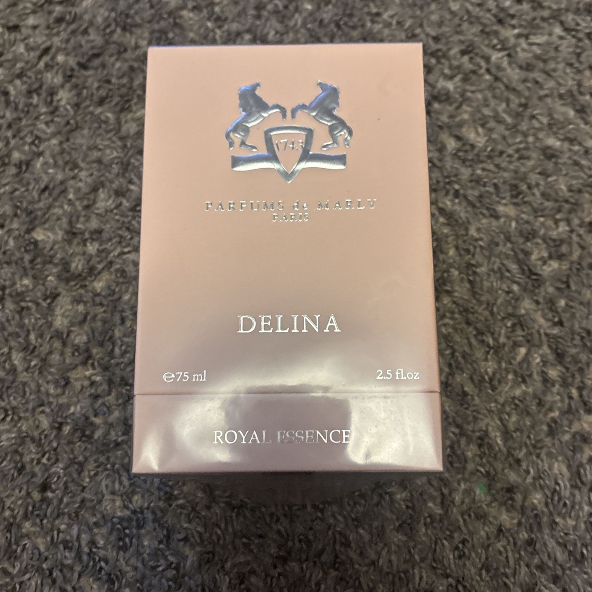 Delina Perfume