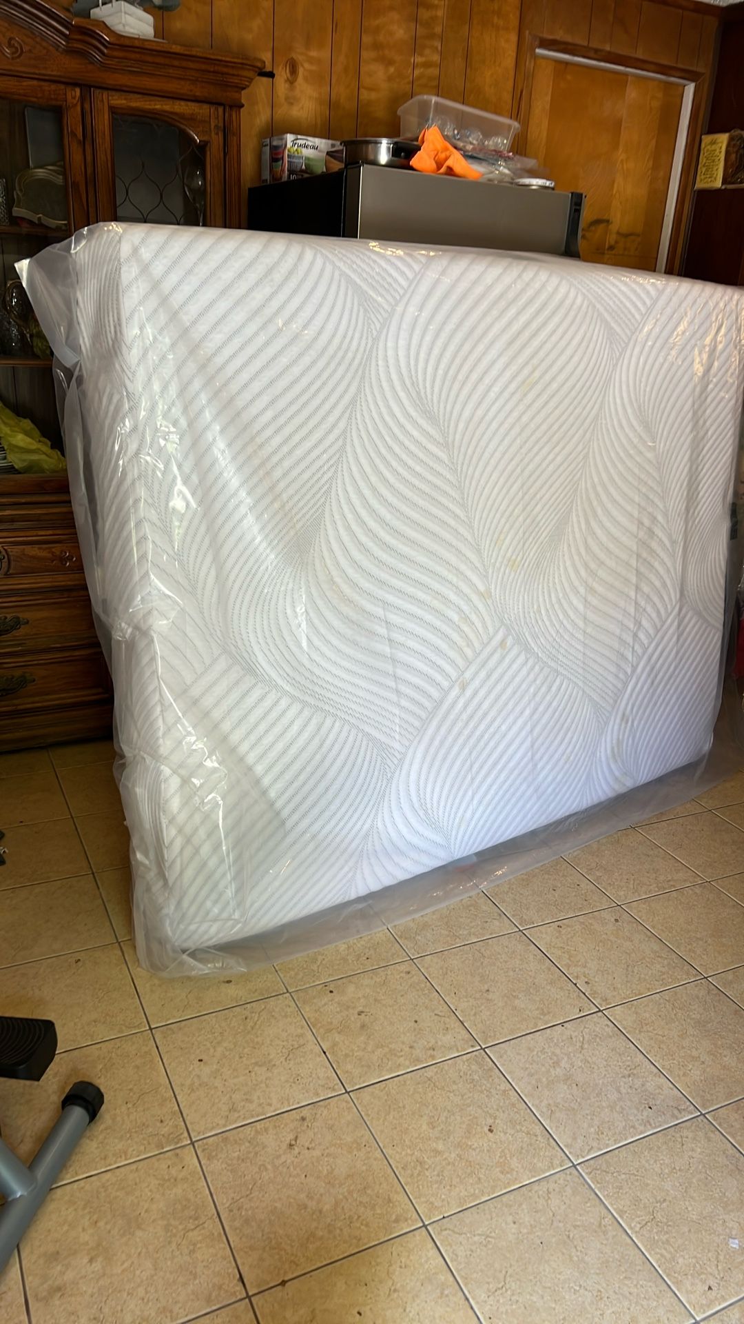 Sealy Mattress Queen Size