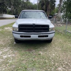 White 1996 dodge ram 1500, 3.9l v6, single cab, long bed