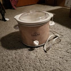 Rival 2 Qt. Slow Cooker 