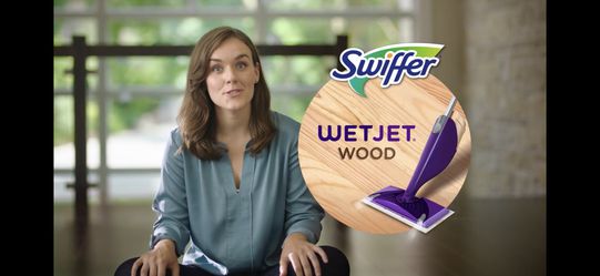 Save on Swiffer WetJet Wood Mopping Starter Kit (1 Mop, 5 Pads, 1