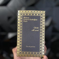 Baccarat Oud Silk Mood