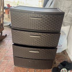 plastic drawers