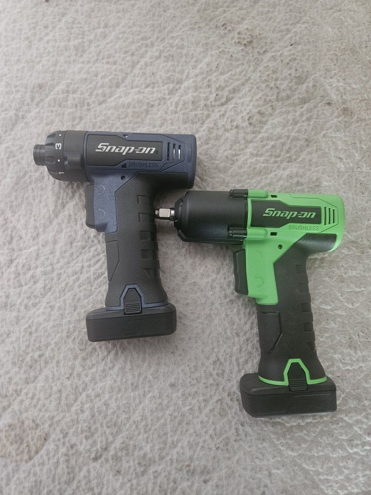 Snap On 3/8 & 1/4 Drive 14.4v Cordless Impacts