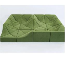 BRAND NEW DUNE SOFAS SET 12pcs size 9X7X9X7FT  GREEN FABRIC. CUSTOM MADE AVAILABLE