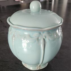 Aqua 6"canister Perfect Condition 