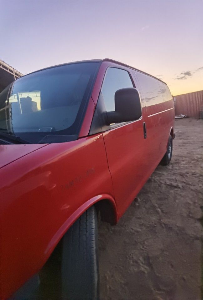 2014 Chevrolet Express Cargo