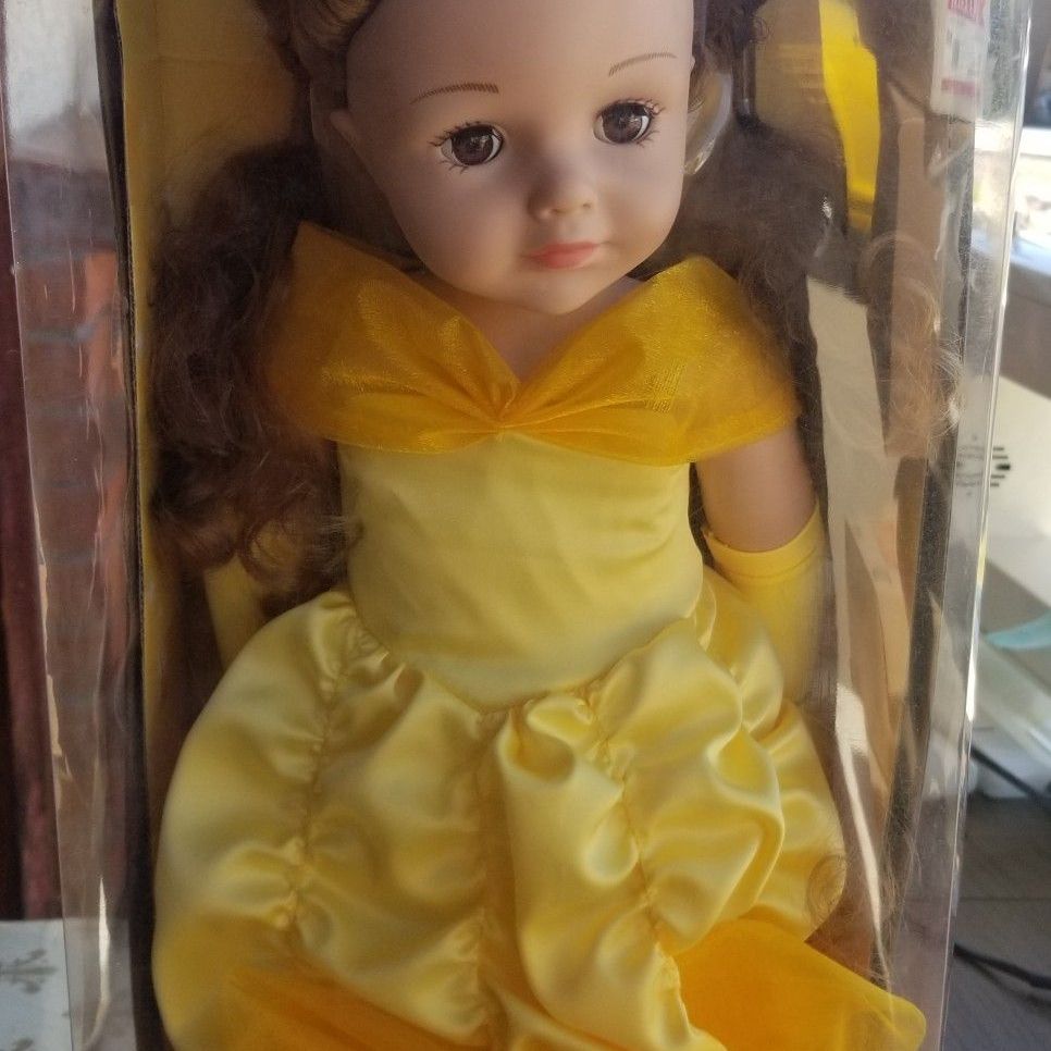 REDUCED -- Madame Alexander Disney Princess Series Belle REDUCED