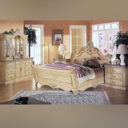 5 Pieces Bedroom Set 