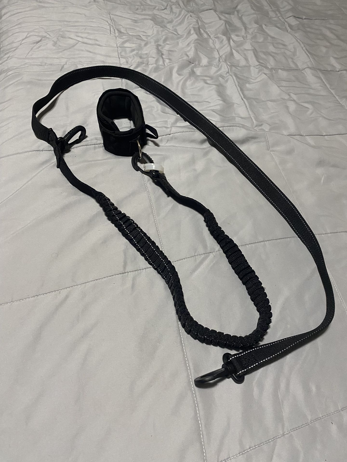 NEW Hands-Free Dog Leash with Bungee & Waist Belt – Shock Absorbing