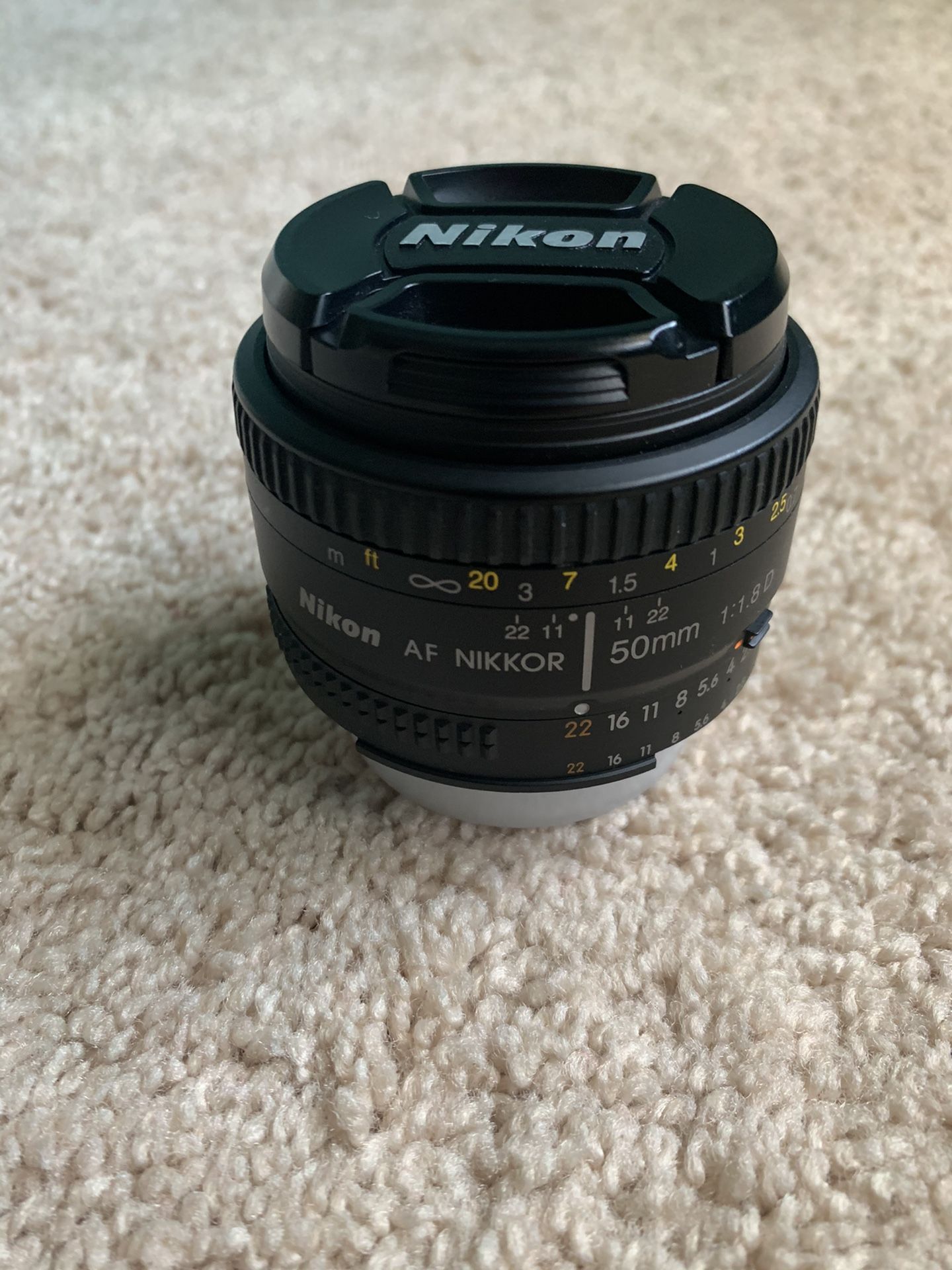 Nikon 50mm f/1.8G AF-S NIKKOR Lens