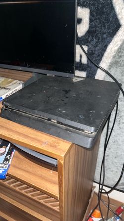 PS4 250 or Less w/input cables