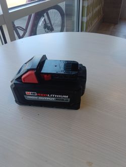 Milwaukee M18 RedLithium High Output XC6.0 Battery used twice only charged once