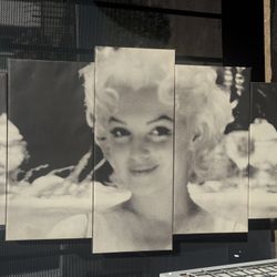 Marilyn Monroe Picture 