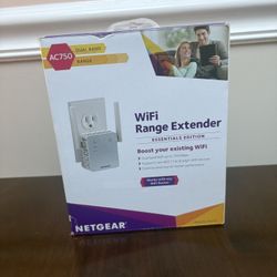 NETGEAR WiFi Range Extender EX3700 - Coverage up to 1000 sq.ft. and 15 Devices