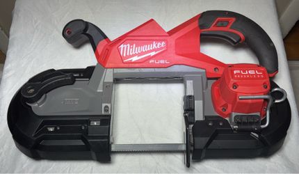 Milwaukee Bandsaw