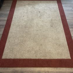 A beautiful Centre Table rug.I Only used It For 4months.Still beautiful