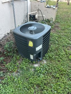 Goodman 2.5 Ton Condenser