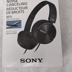 New Sony Noise Cancelling Headphones 