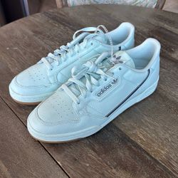 New Adidas Originals FU9642 – Light Blue, Size 10 (No Box)