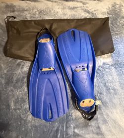 SCUBAPRO GO Travel Scuba Diving Fins – Blue – XL – Brand New