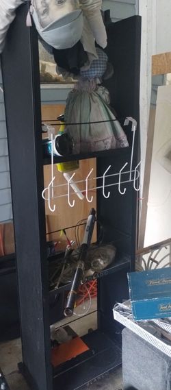 Shelf metal