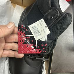 Black size 11 military work boots