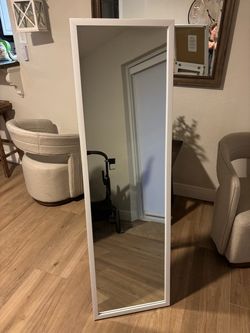 Easel mirror white
