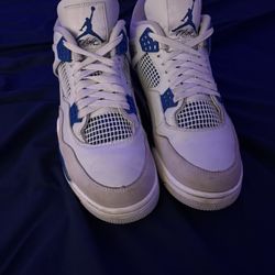 Jordan 4 Military Blue