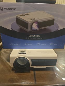 VANKYO PORTABLE PROJECTOR